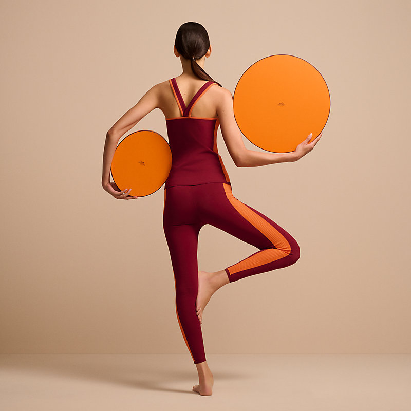【しなやかな着心地☆】Hermes Debardeur de yoga タンクトップ Yoga tank top | Hermès USA